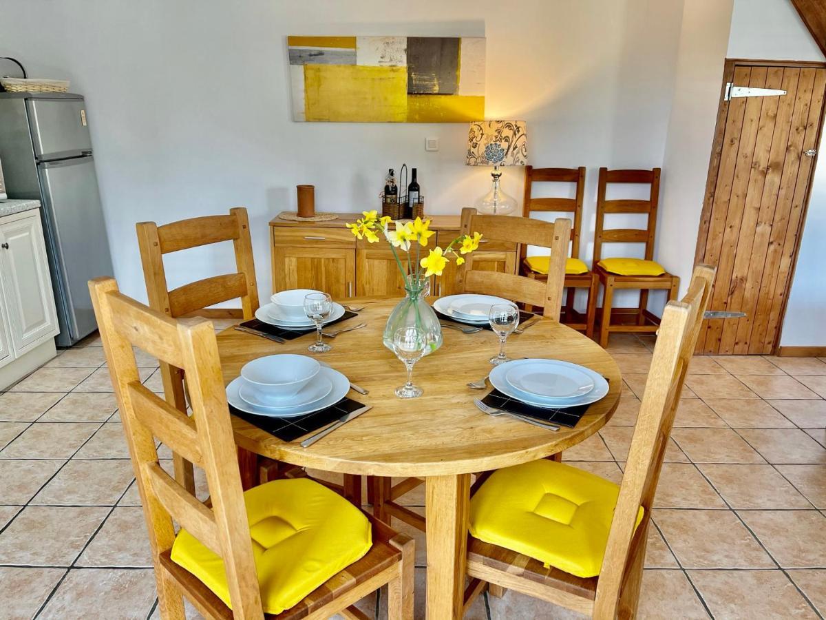 La Vieille Fromagerie Villa Brux Bagian luar foto